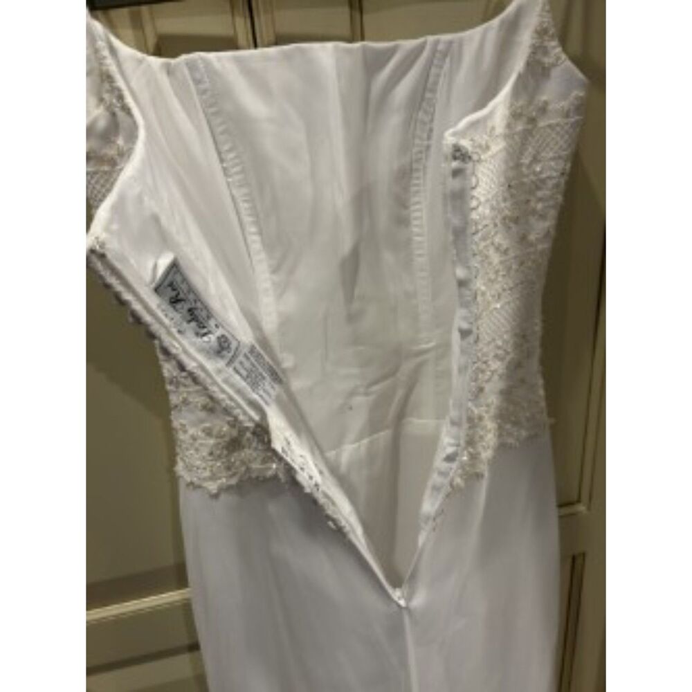 Lady Roi Ivory Gown - Size 4 - Picture 8 of 11